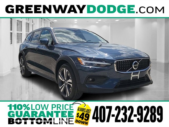 2025 Volvo V60 Cross Country