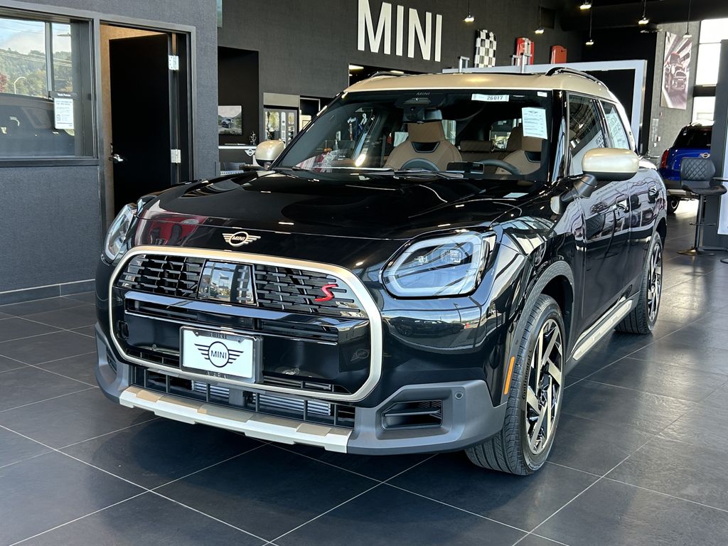 2026 MINI Countryman Signature Plus