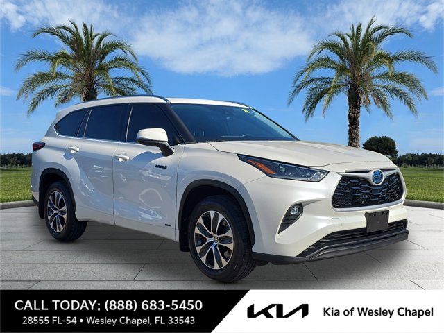 2021 Toyota Highlander Hybrid XLE