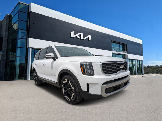Photo of a 2023 Kia Telluride S for sale