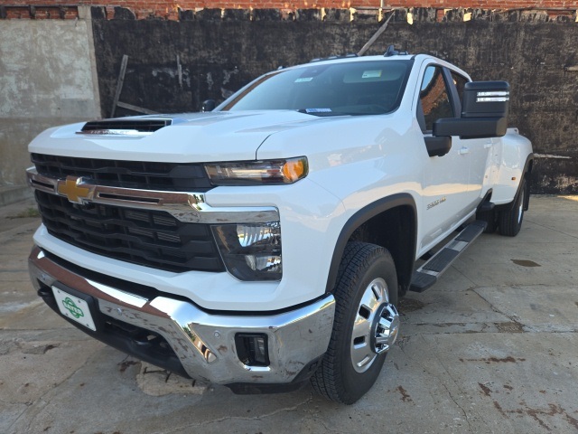 2025 Chevrolet Silverado 3500HD LT