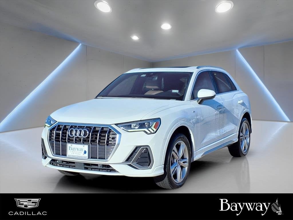 2021 Audi Q3 S line Premium Plus