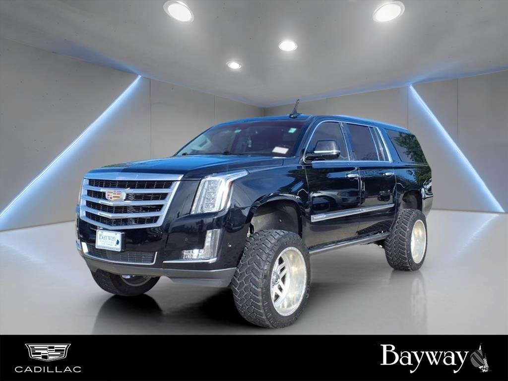 2018 Cadillac Escalade Esv