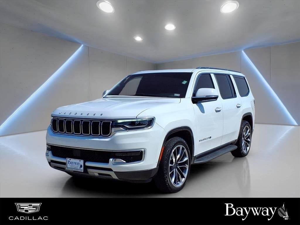 2022 Jeep Wagoneer