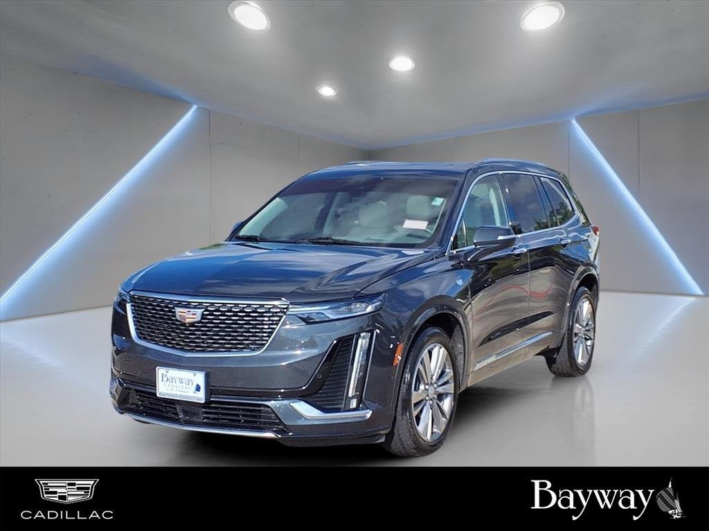 2022 Cadillac XT6 Premium Luxury