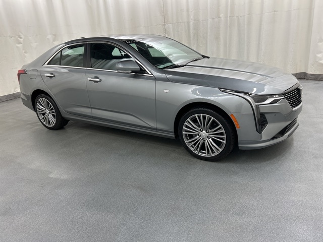 2025 Cadillac CT4