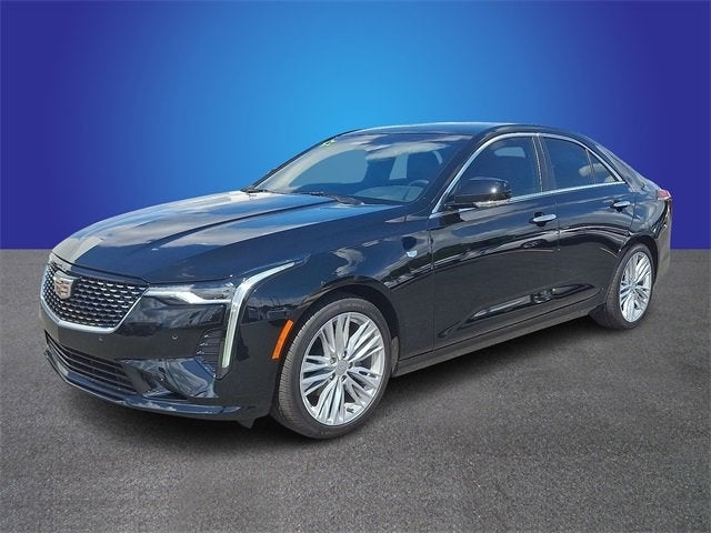 2025 Cadillac CT4