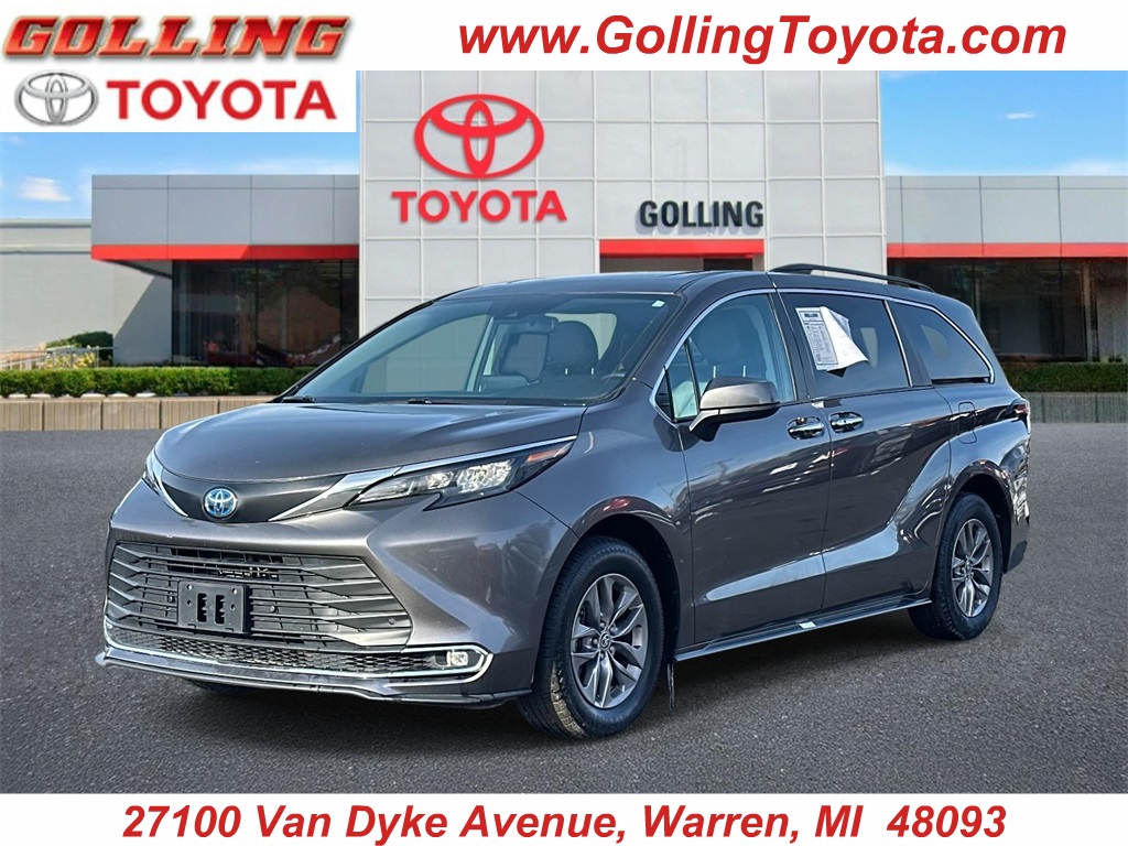2024 Toyota Sienna XLE