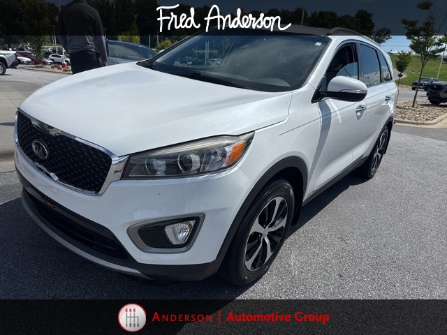 Photo of a 2016 Kia Sorento EX for sale