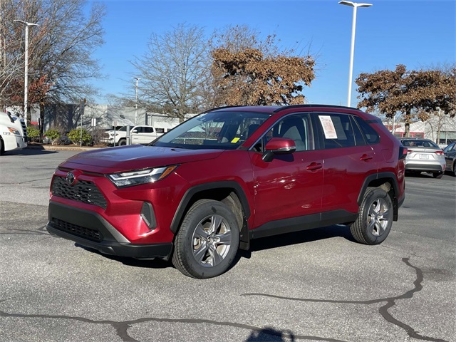 2024 Toyota RAV4 XLE