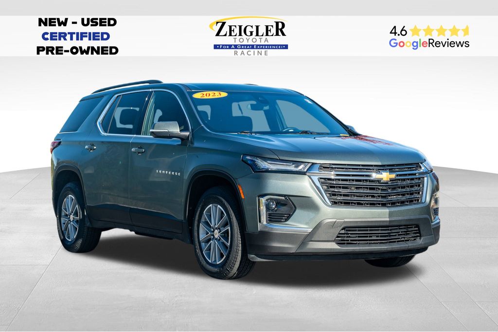2023 Chevrolet Traverse LT Cloth