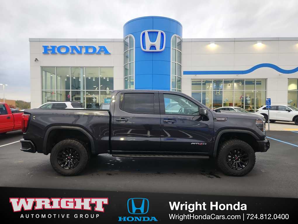 2023 GMC Sierra 1500 AT4X