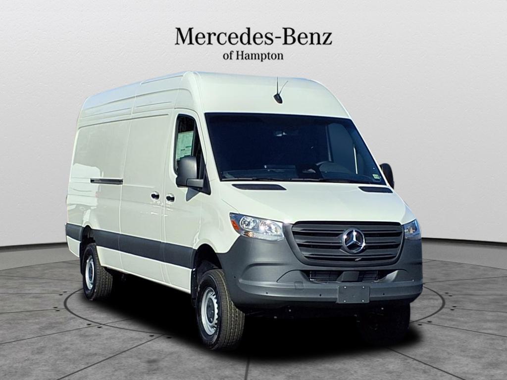 2025 Mercedes-Benz Sprinter Cargo Van