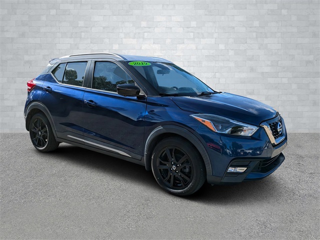 2019 Nissan Kicks SR