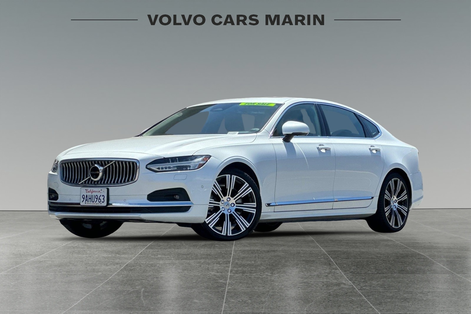 2022 Volvo S90