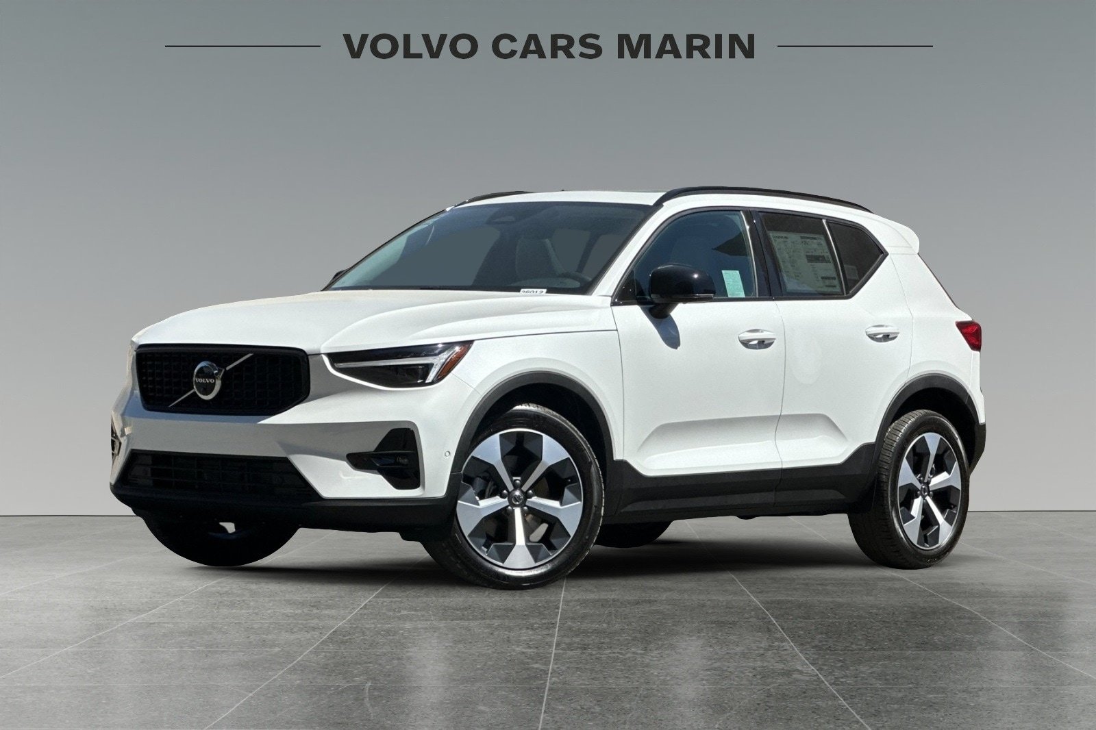 2026 Volvo XC40