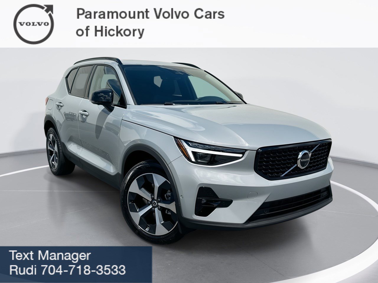 2026 Volvo XC40
