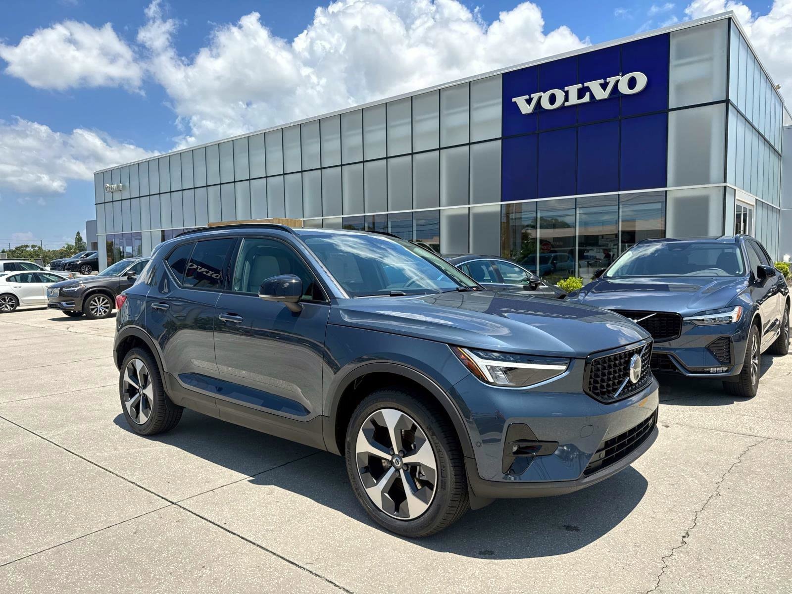 2026 Volvo XC40