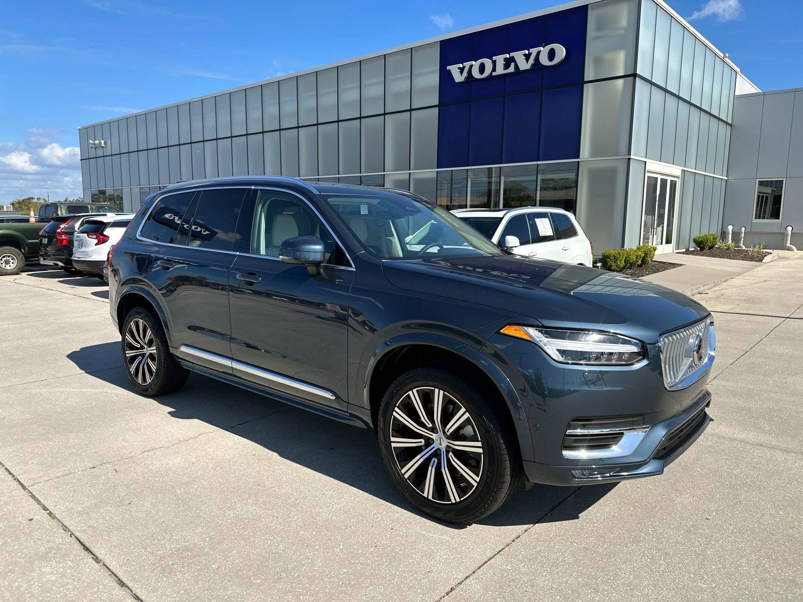2025 Volvo XC90
