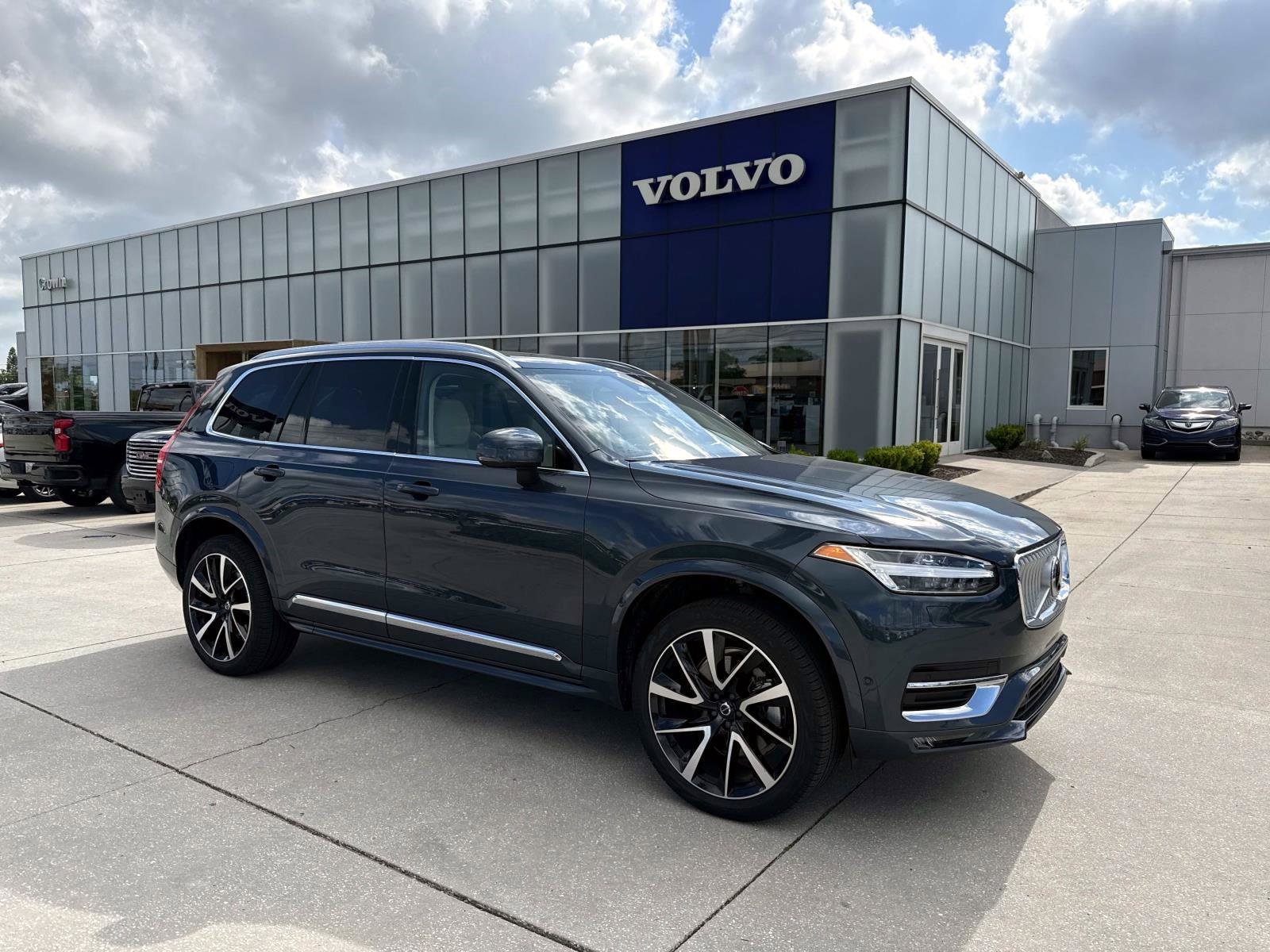 2025 Volvo XC90