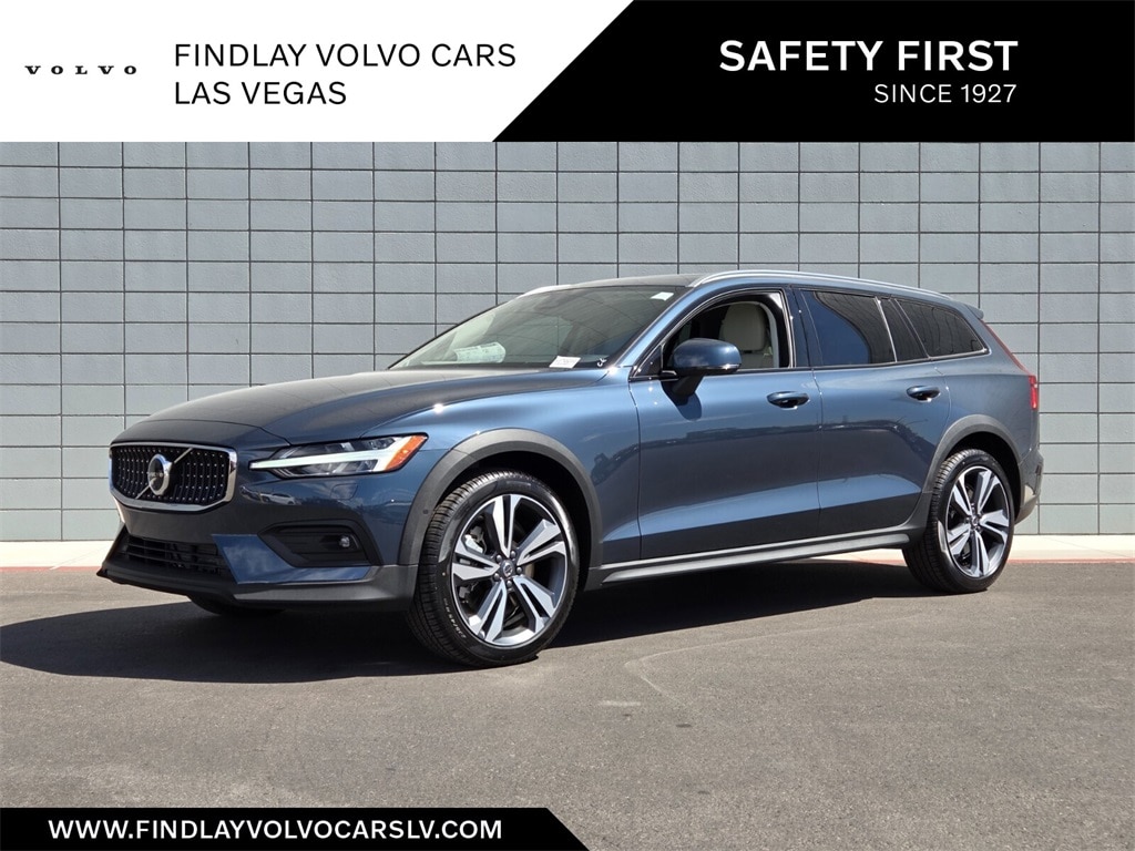 2026 Volvo V60 Cross Country