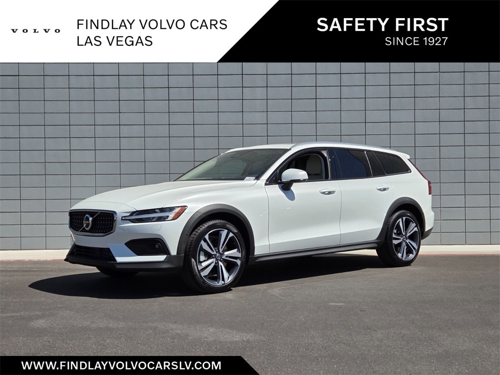 2026 Volvo V60 Cross Country
