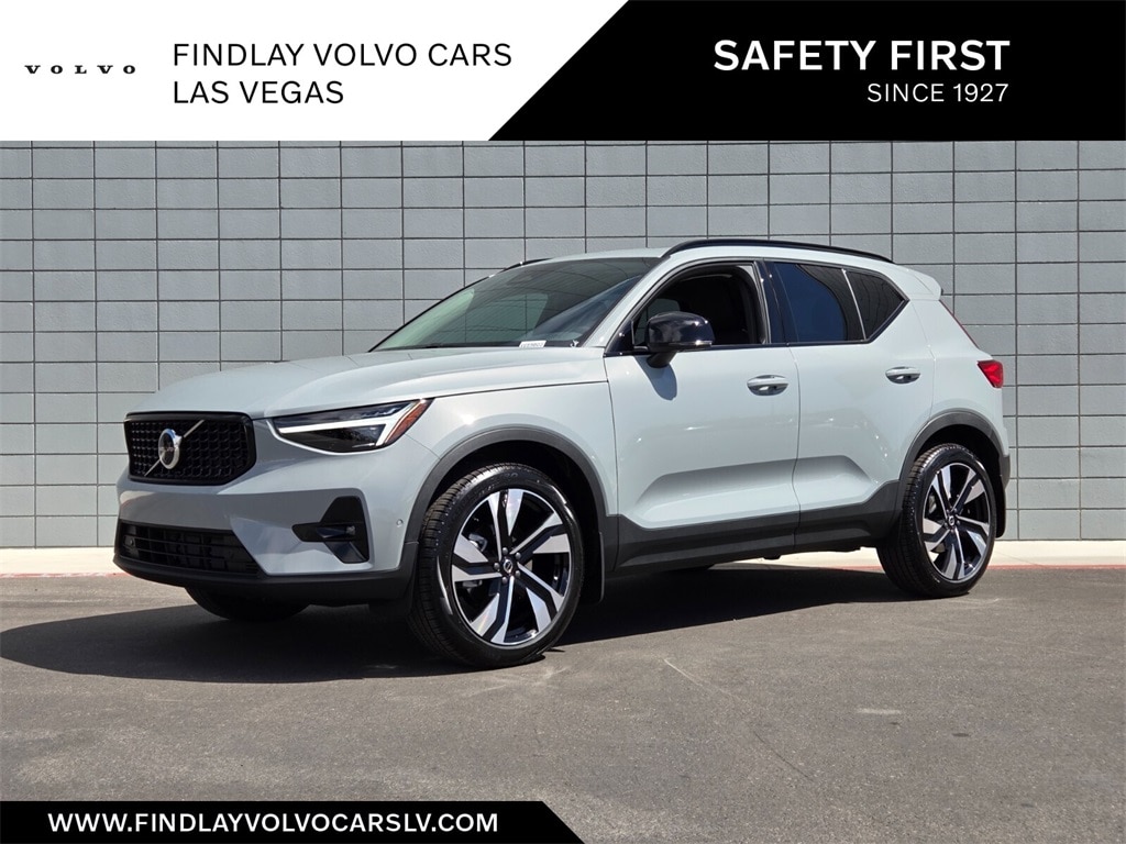 2026 Volvo XC40