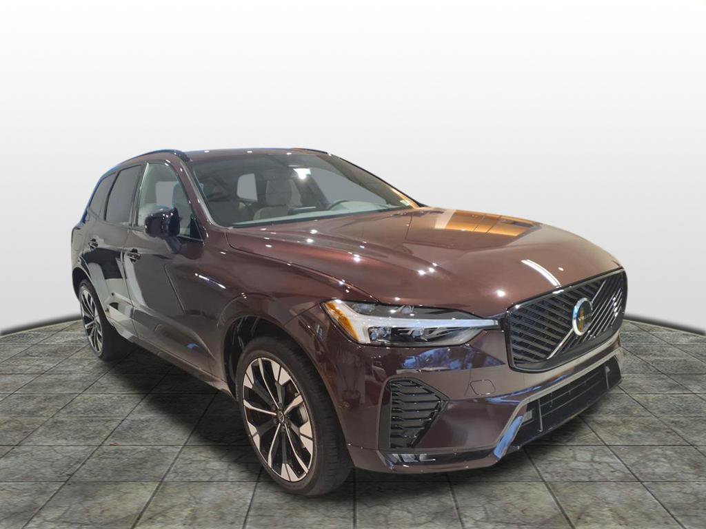 2026 Volvo XC60 Plus