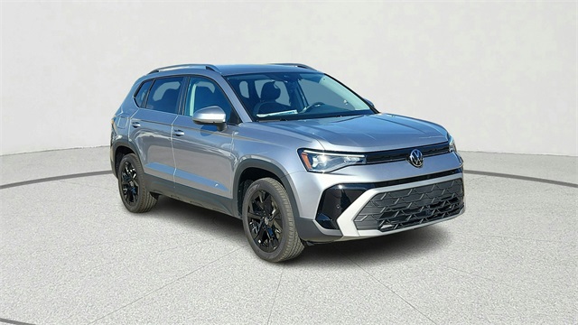 2025 Volkswagen Taos