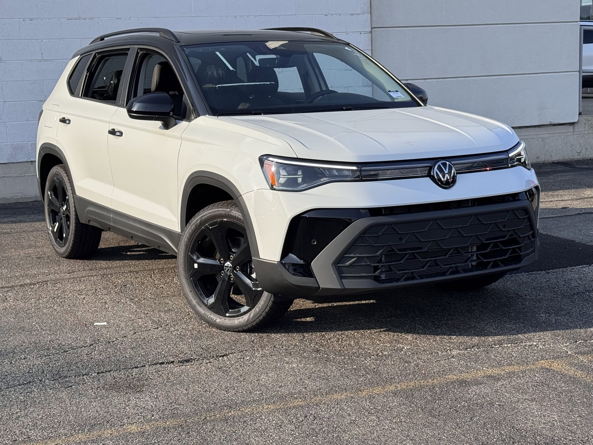 2025 Volkswagen Taos