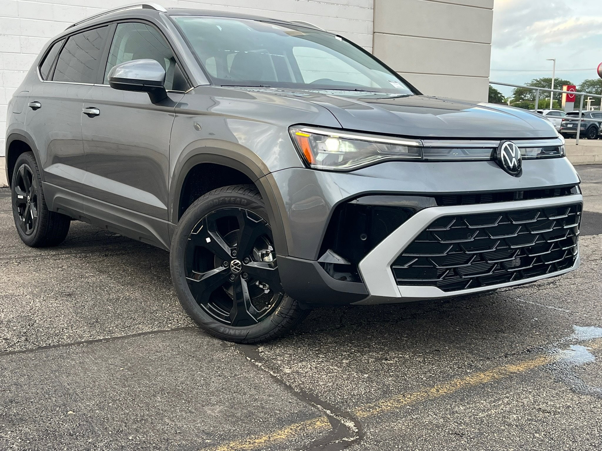 2025 Volkswagen Taos