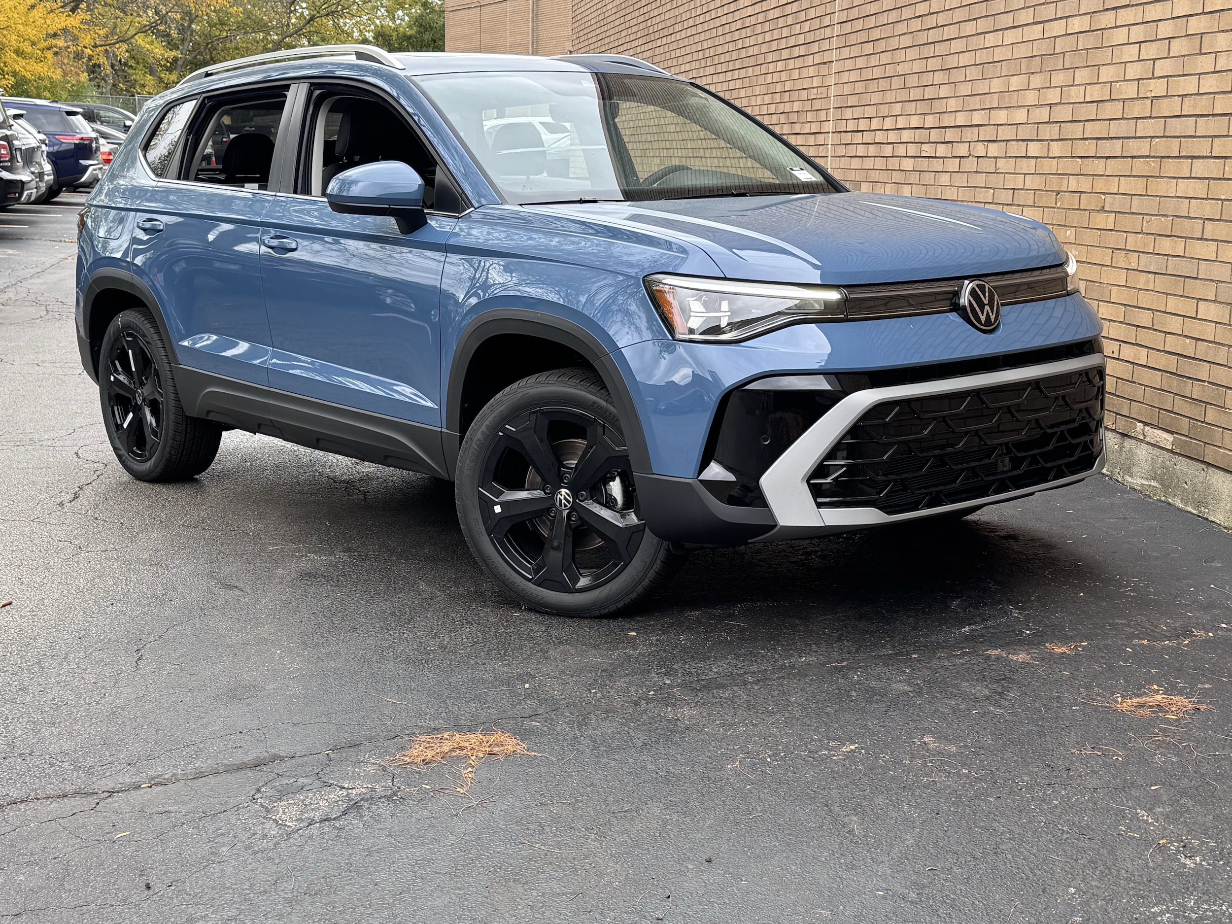 2025 Volkswagen Taos