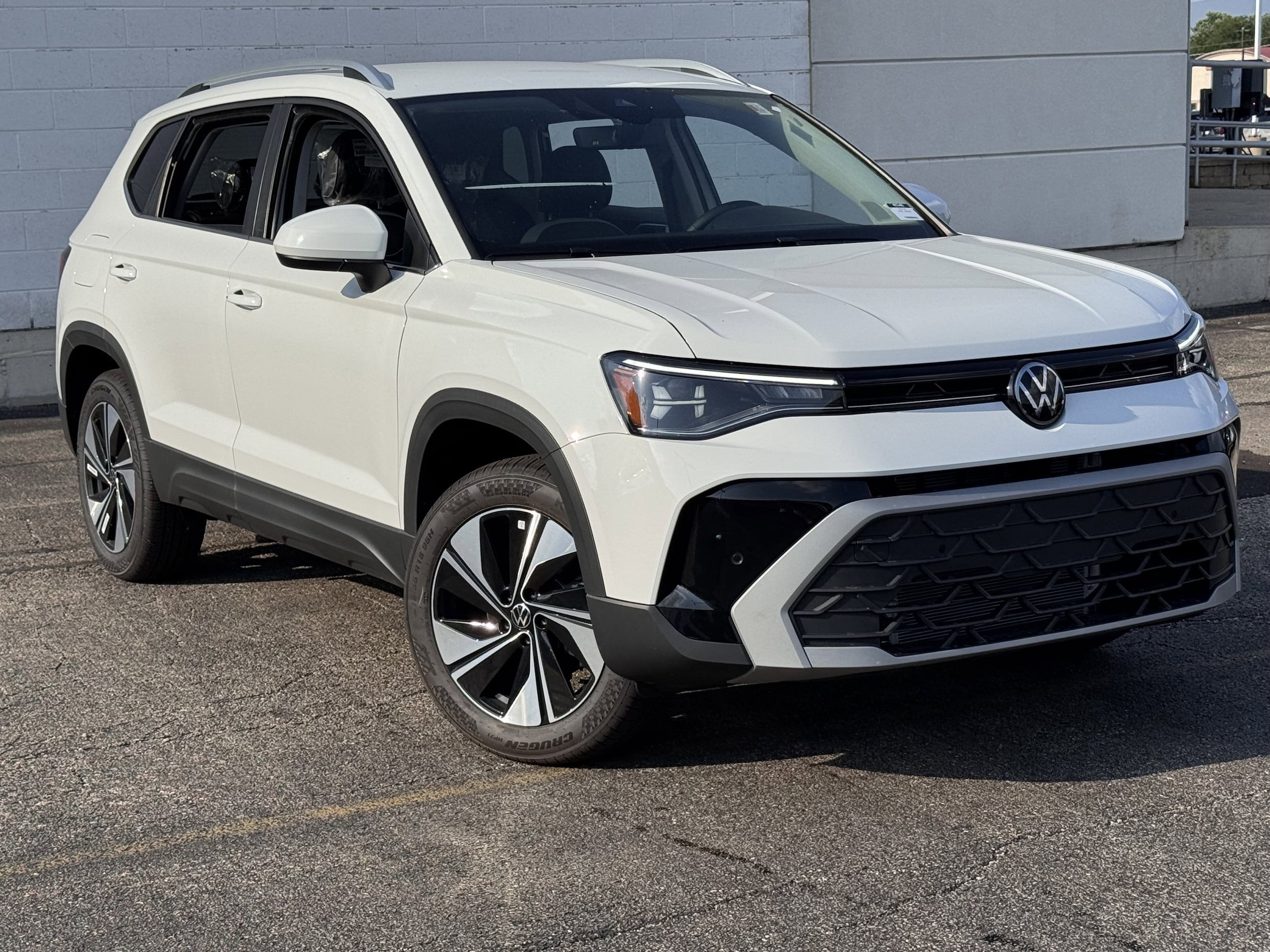 2025 Volkswagen Taos