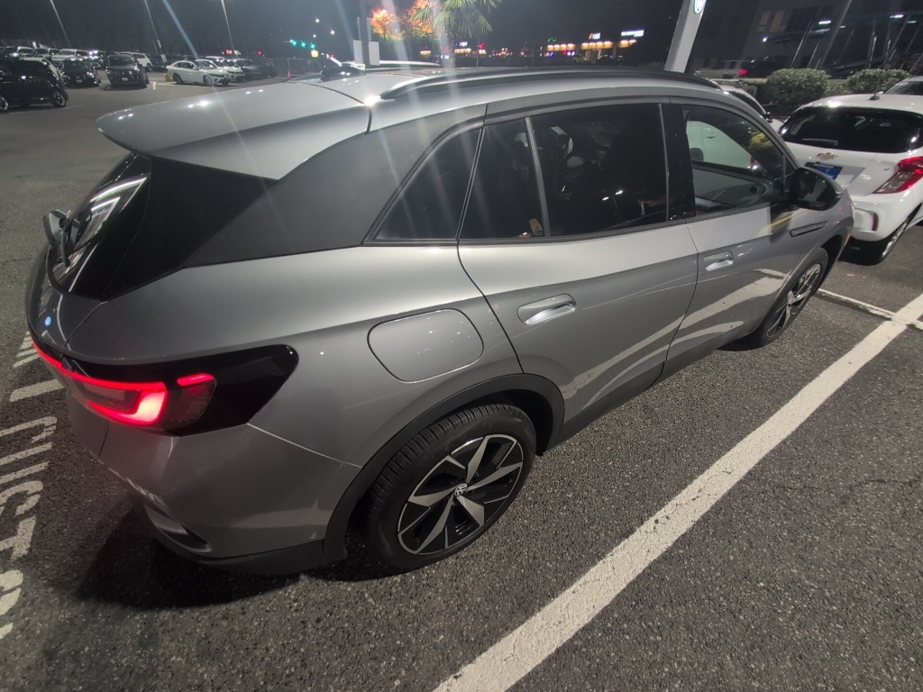 2023 Volkswagen Id.4