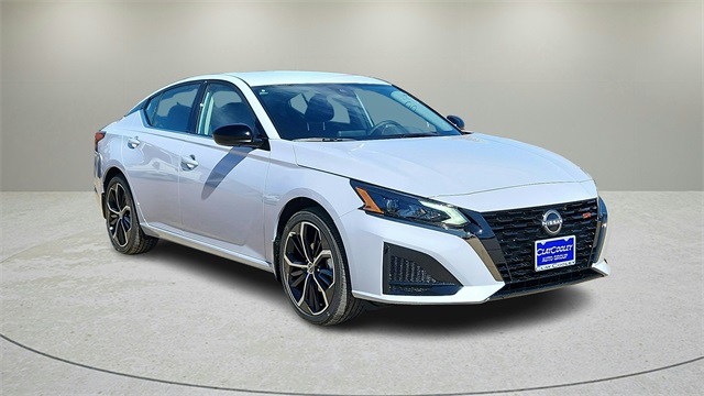 2025 Nissan Altima 2.5 SR