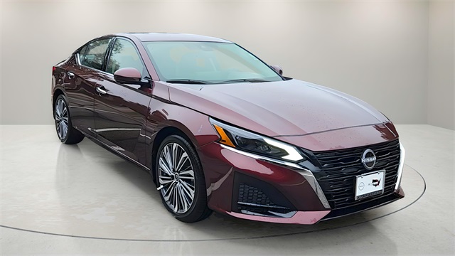2025 Nissan Altima