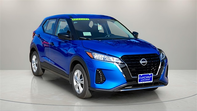 2025 Nissan Kicks Play S