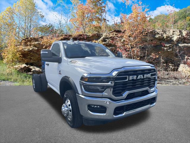 2026 Ram 3500 Chassis Cab RAM 3500 TRADESMAN CHASSIS REGULAR CAB 4X4 60' CA
