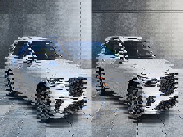 2026 Genesis Gv70