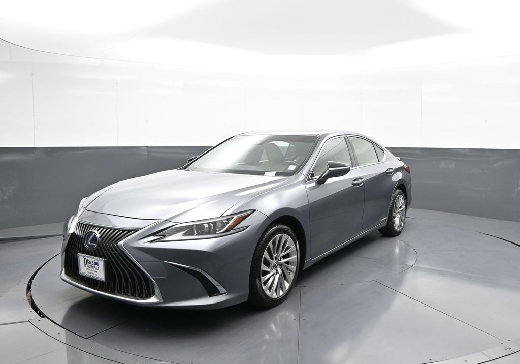 2019 Lexus ES