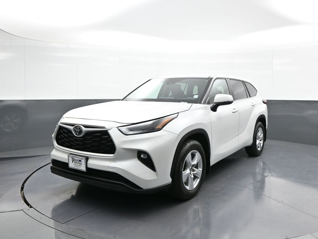 2024 Toyota Highlander