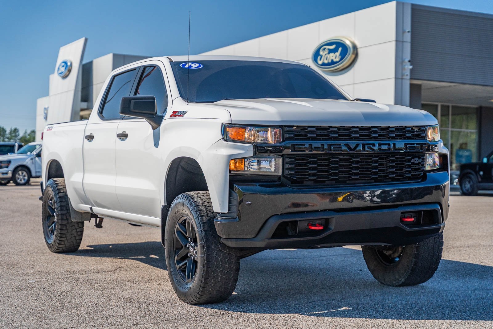 2019 Chevrolet Silverado 1500 Custom Trail Boss