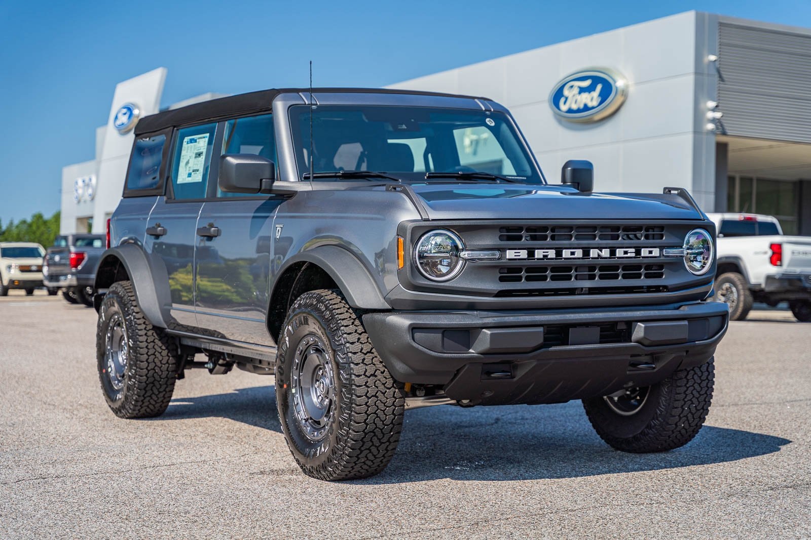 2025 Ford Bronco