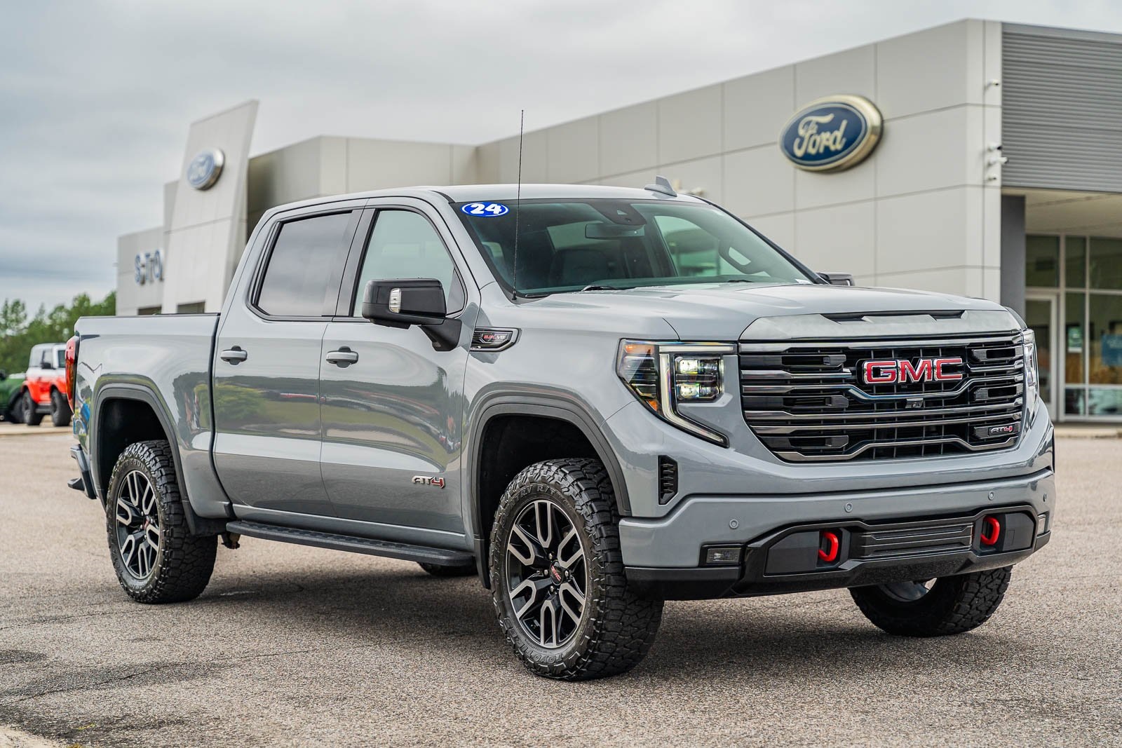 2024 GMC Sierra 1500