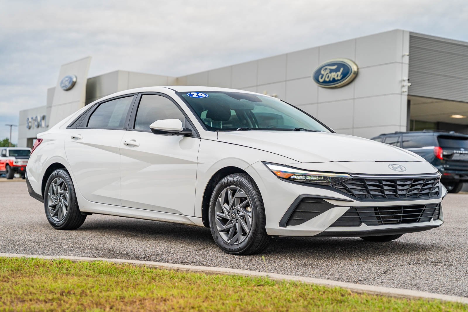 2024 Hyundai Elantra