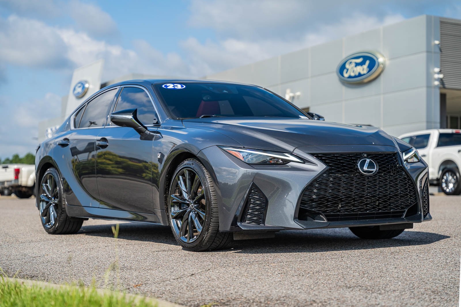 2023 Lexus IS