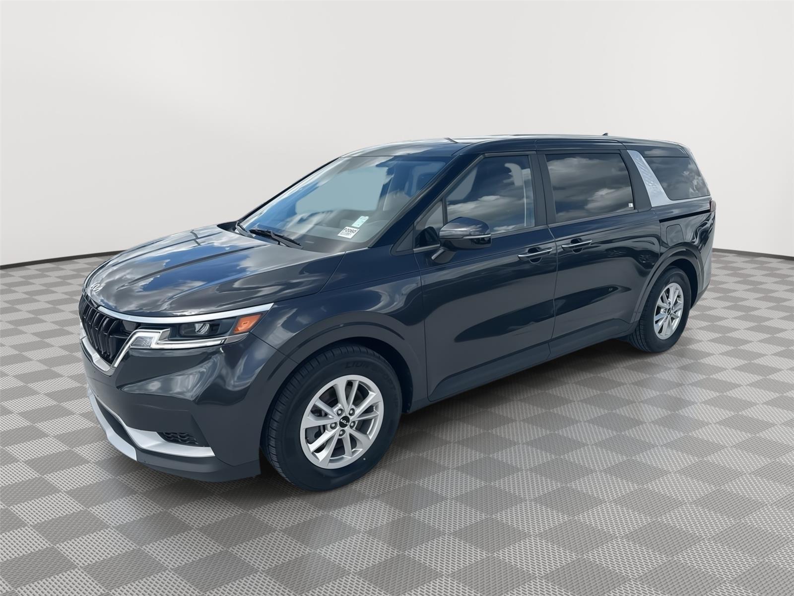 2024 Kia Carnival
