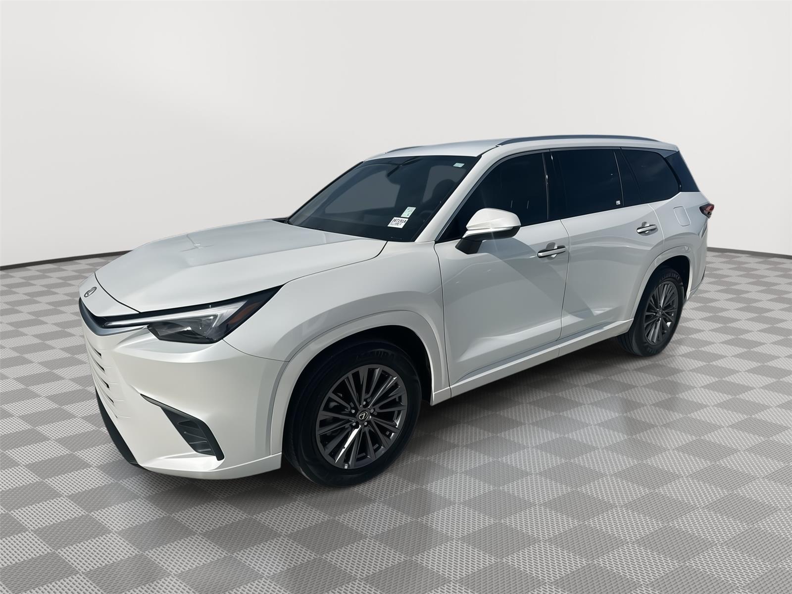 2025 Lexus Tx