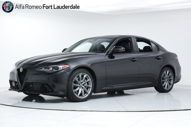 2025 Alfa Romeo Giulia