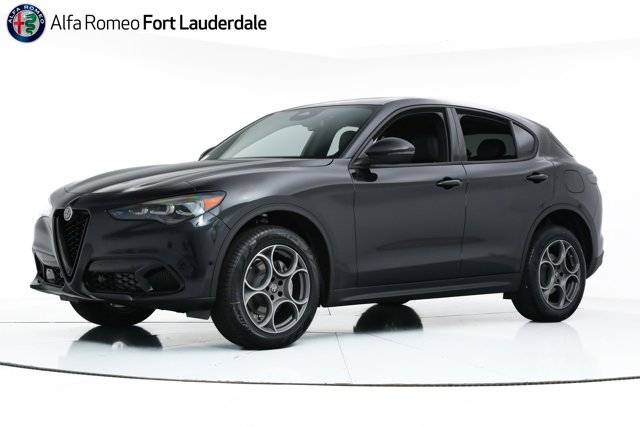2025 Alfa Romeo Stelvio